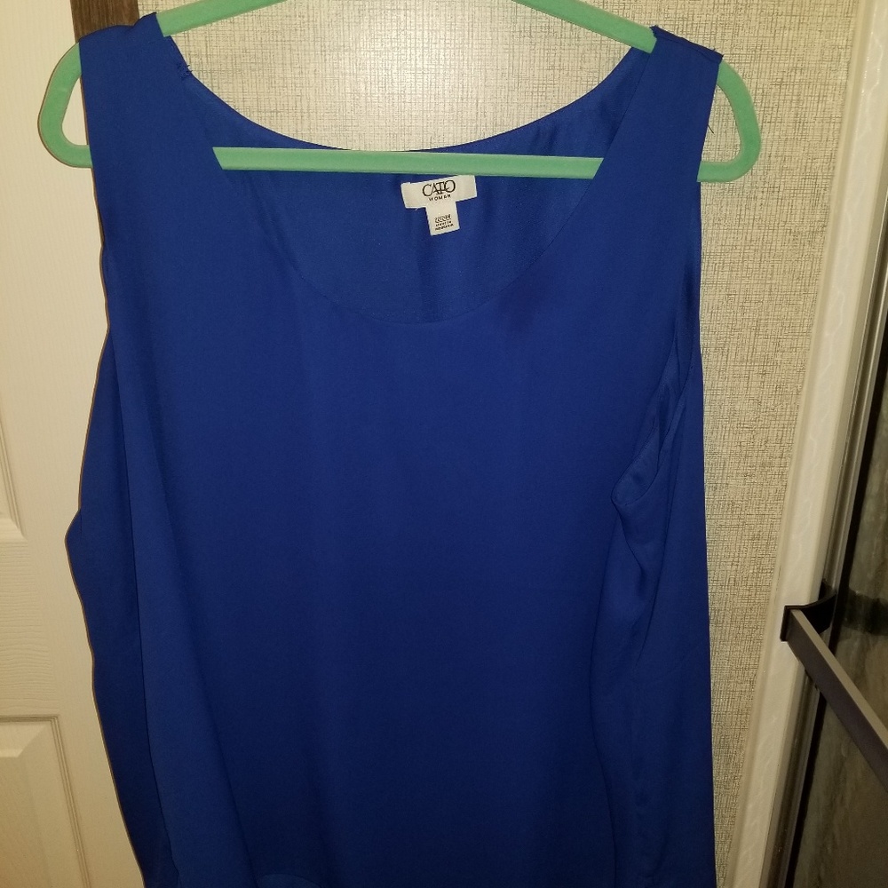 Plus size blouse - Picture 2 of 2